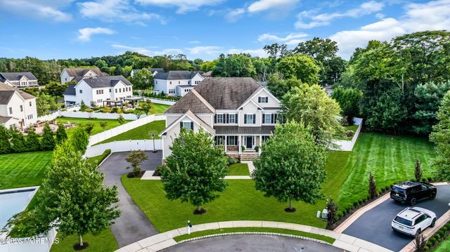 6 Van Note Court, Middletown, NJ 07748
