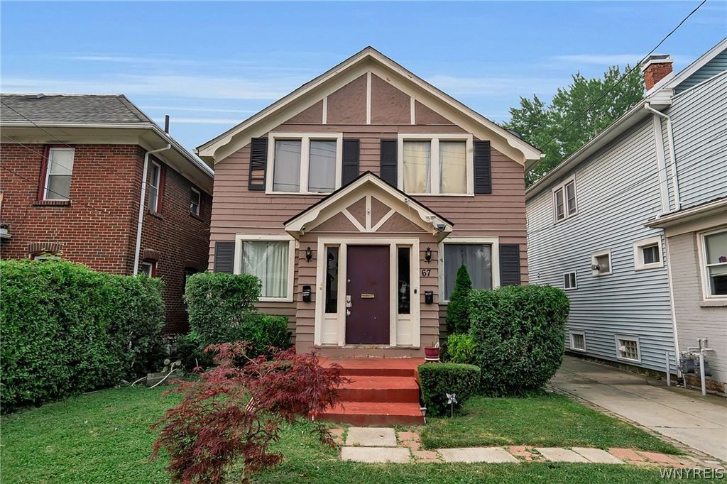 67 Hartwell Road, Buffalo, NY 14216
