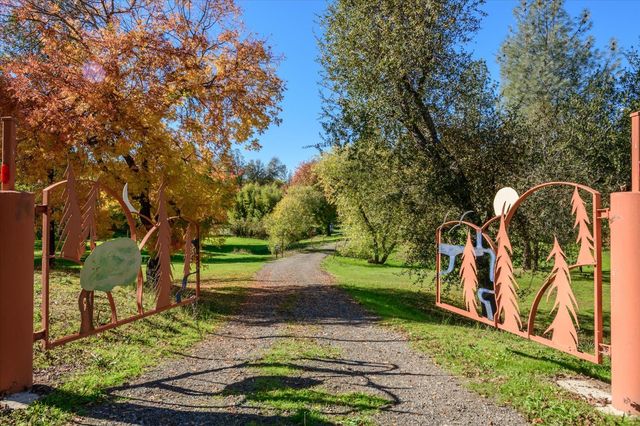 994 Lotus, Lotus, CA 95651