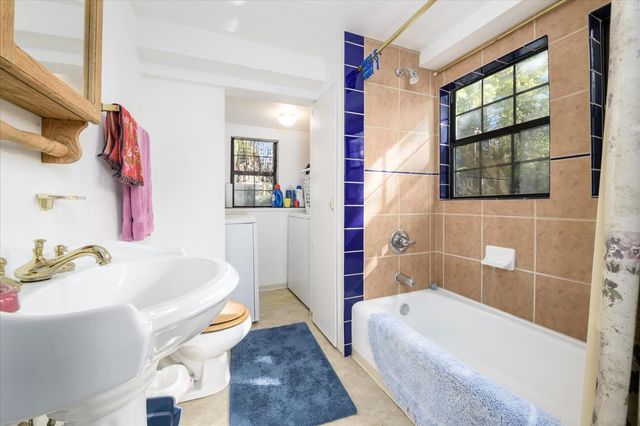 994 Lotus, Lotus, CA 95651