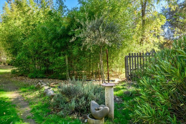 994 Lotus, Lotus, CA 95651