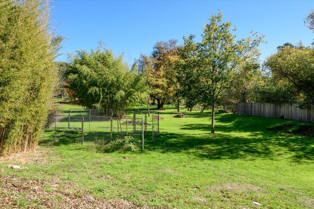 994 Lotus, Lotus, CA 95651