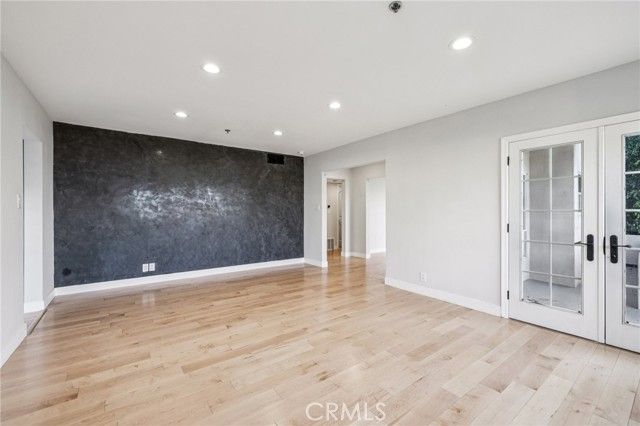 3600 Multiview Drive, Los Angeles, CA 90068