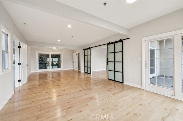 3600 Multiview Drive, Los Angeles, CA 90068