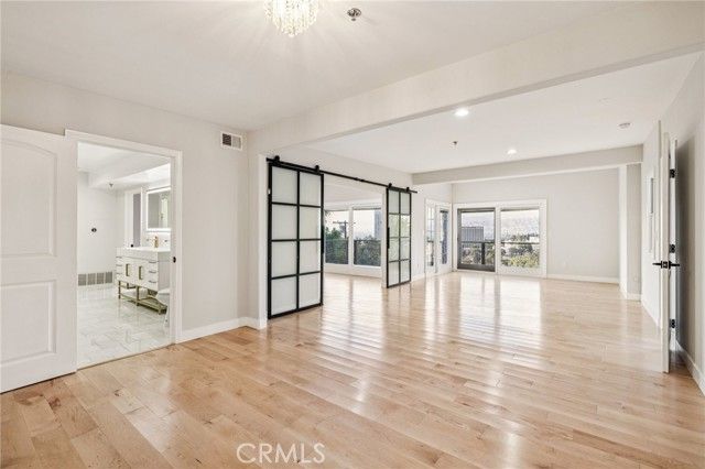 3600 Multiview Drive, Los Angeles, CA 90068