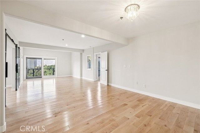 3600 Multiview Drive, Los Angeles, CA 90068