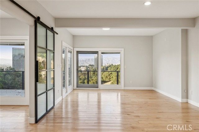 3600 Multiview Drive, Los Angeles, CA 90068