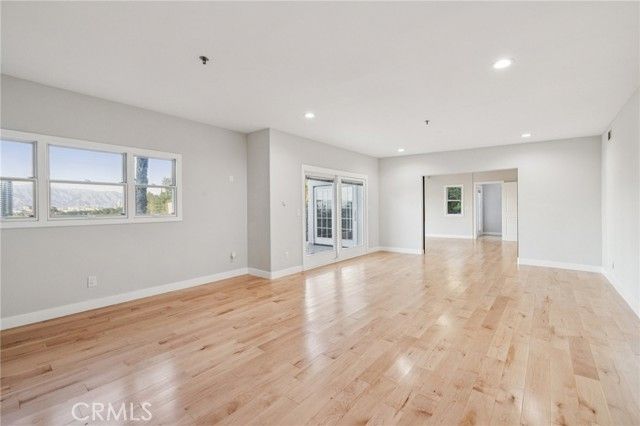 3600 Multiview Drive, Los Angeles, CA 90068