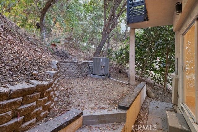 3600 Multiview Drive, Los Angeles, CA 90068