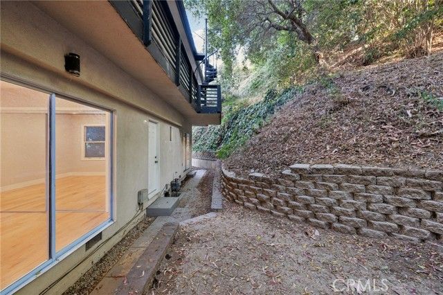 3600 Multiview Drive, Los Angeles, CA 90068