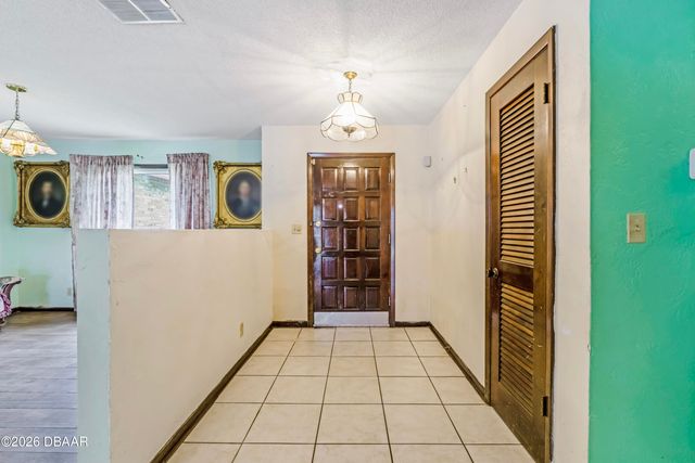5 Waterberry Circle, Ormond Beach, FL 32174
