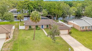 5 Waterberry Circle, Ormond Beach, FL 32174