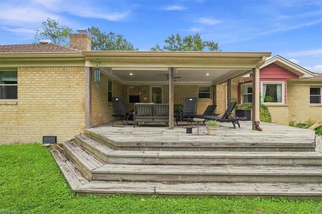 709 Southleaf DR, Virginia Beach, VA 23462