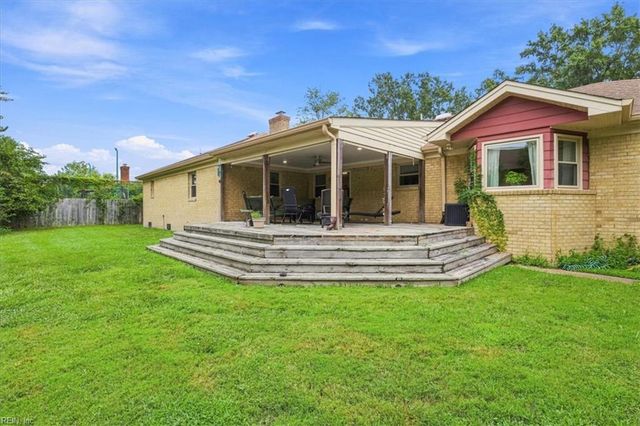 709 Southleaf DR, Virginia Beach, VA 23462