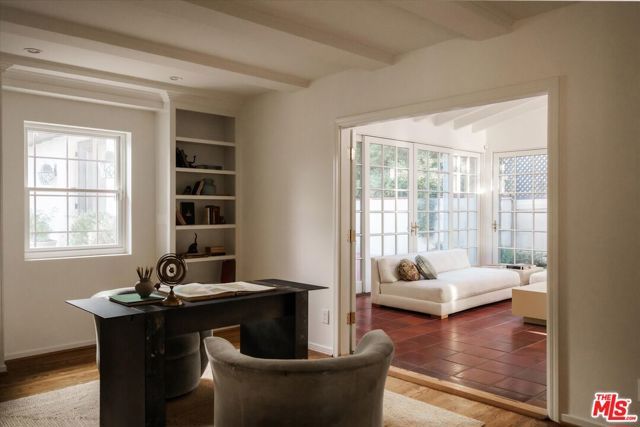 2560 Micheltorena Street, Los Angeles, CA 90039