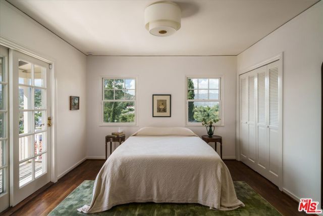 2560 Micheltorena Street, Los Angeles, CA 90039