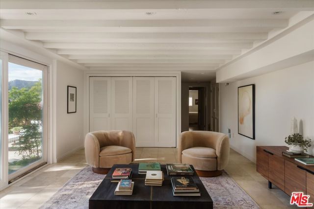 2560 Micheltorena Street, Los Angeles, CA 90039
