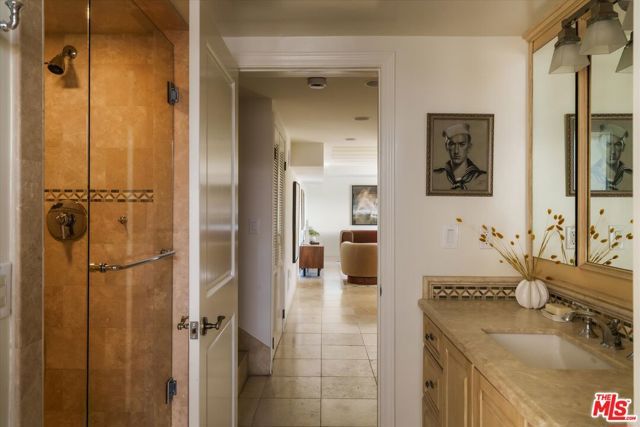 2560 Micheltorena Street, Los Angeles, CA 90039