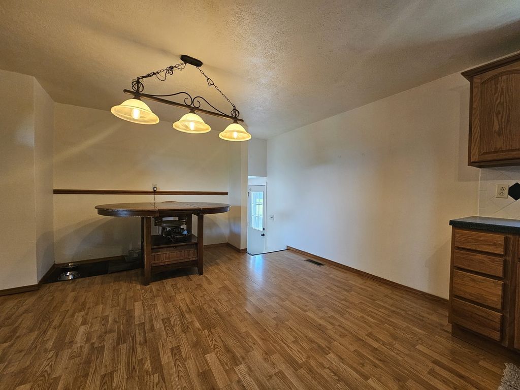 Image 20 of property listing at 8841 N Triton Lane, Mt Vernon, IL 62864