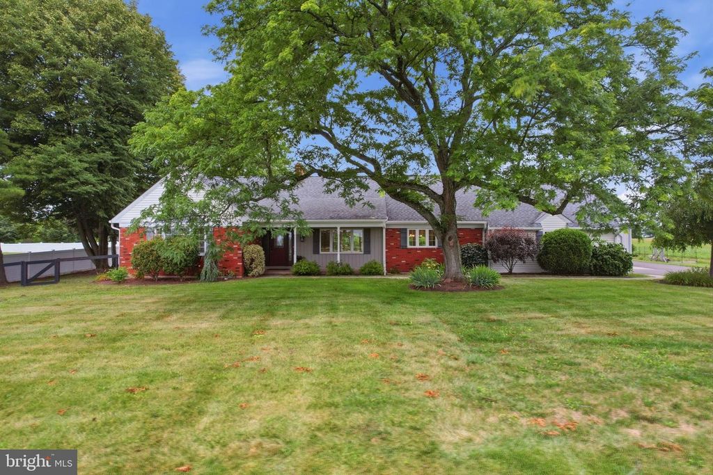 645 MININGER RD, Souderton, PA 18964