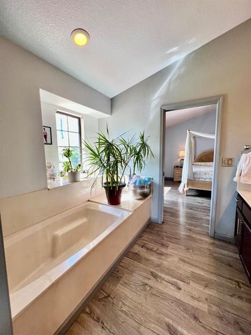 1717 Don Pedro Rd, Ceres, CA 95307