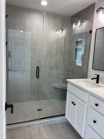 730 Violet Way, St. Joseph, MI 49085
