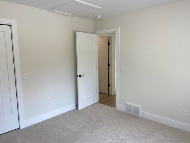 730 Violet Way, St. Joseph, MI 49085