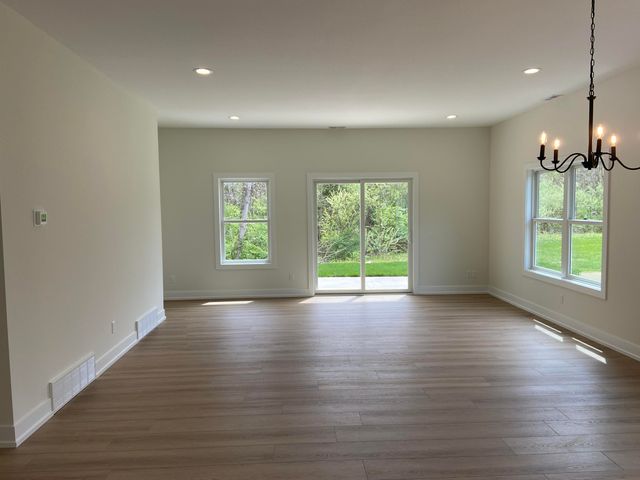 730 Violet Way, St. Joseph, MI 49085