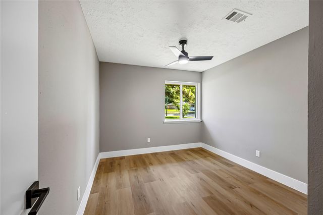 23323 Birnam Wood Boulevard, Spring, TX 77373