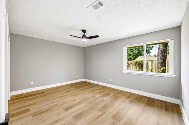 23323 Birnam Wood Boulevard, Spring, TX 77373