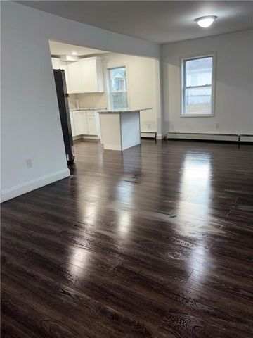 2 Fairmount Avenue, Johnston, RI 02919