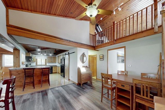 W3797 Lakeview Park Drive, Lake Geneva, WI 53147