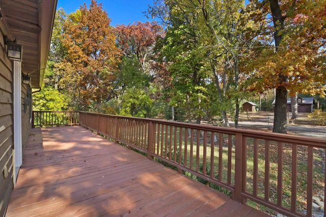 W3797 Lakeview Park Drive, Lake Geneva, WI 53147