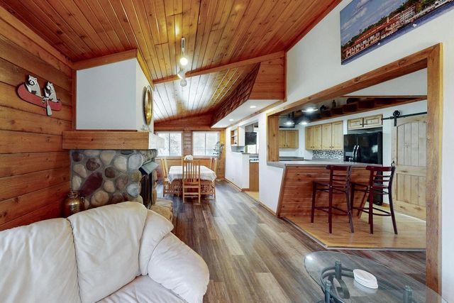 W3797 Lakeview Park Drive, Lake Geneva, WI 53147