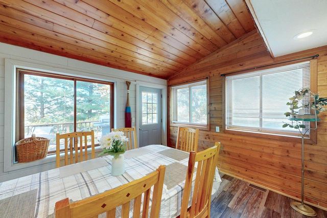 W3797 Lakeview Park Drive, Lake Geneva, WI 53147