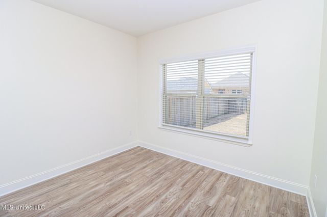 212 Serenity Lake Drive, Pearl, MS 39208