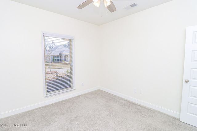 212 Serenity Lake Drive, Pearl, MS 39208