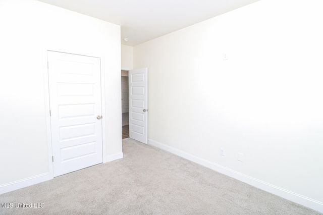 212 Serenity Lake Drive, Pearl, MS 39208