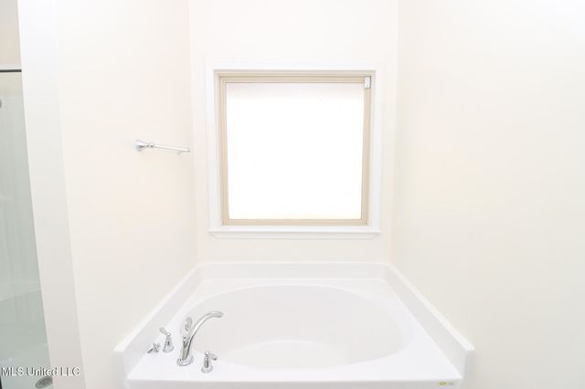 212 Serenity Lake Drive, Pearl, MS 39208