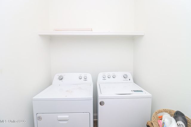 212 Serenity Lake Drive, Pearl, MS 39208