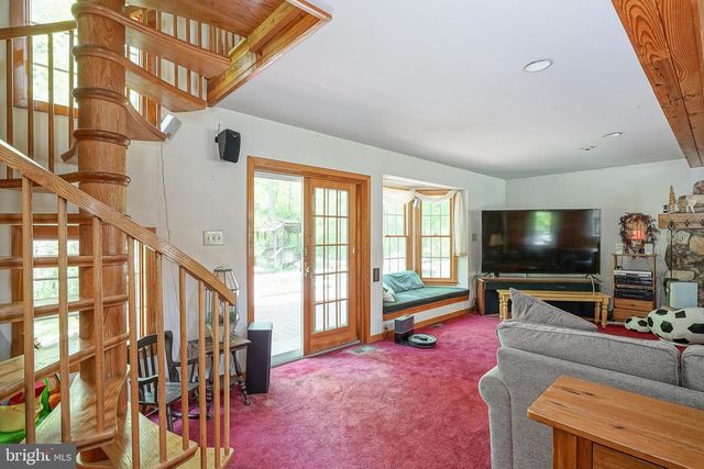 309 CREEK RD, Moorestown, NJ 08057