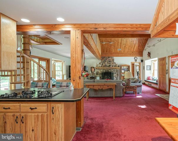 309 CREEK RD, Moorestown, NJ 08057