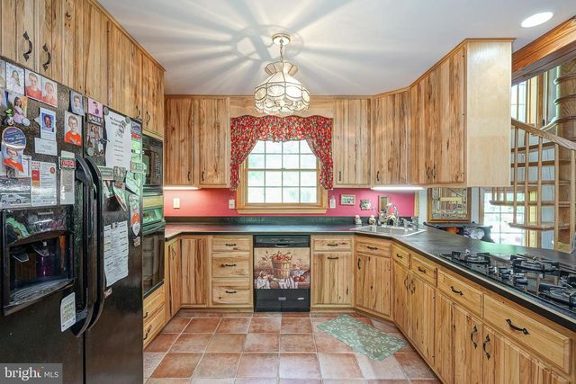 309 CREEK RD, Moorestown, NJ 08057