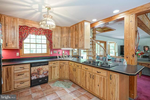 309 CREEK RD, Moorestown, NJ 08057