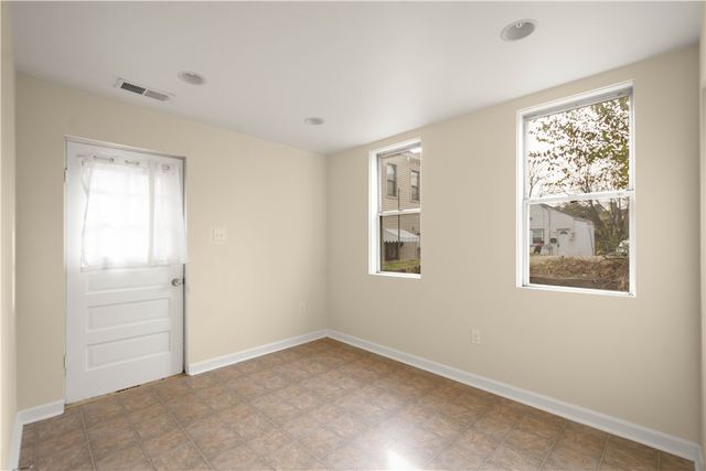 1934 Huron St, South Side, PA 15203