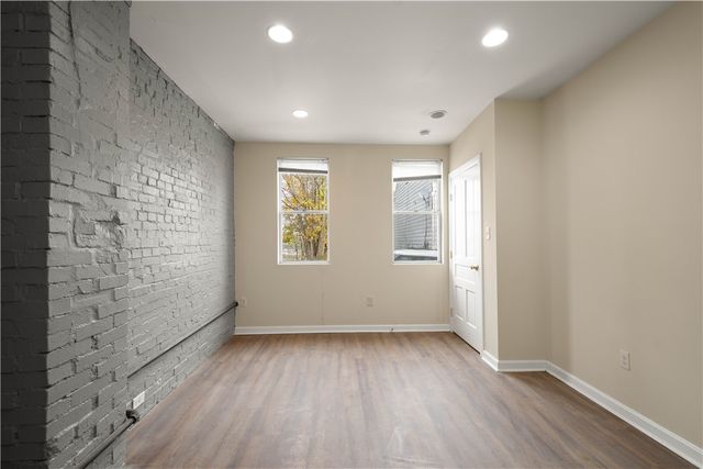 1934 Huron St, South Side, PA 15203