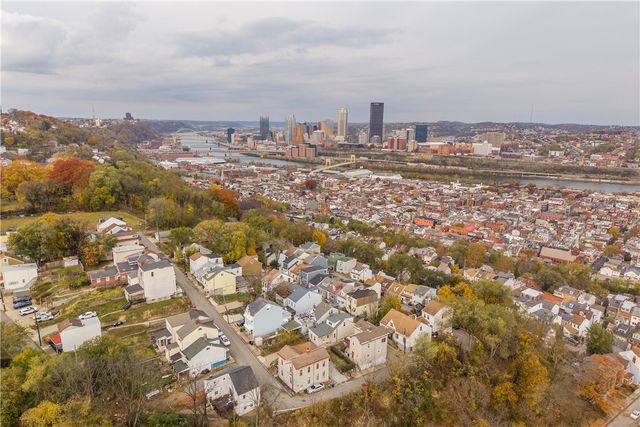 1934 Huron St, South Side, PA 15203