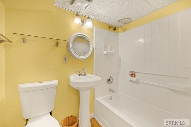 211 Collins Street, Blackfoot, ID 83201