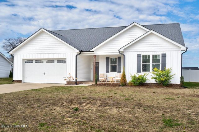 9122 Byron Court, Bailey, NC 27807