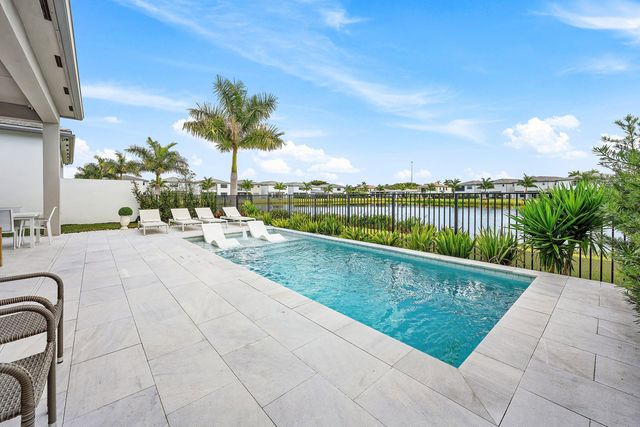 20086 Hirono Lane, Boca Raton, FL 33434
